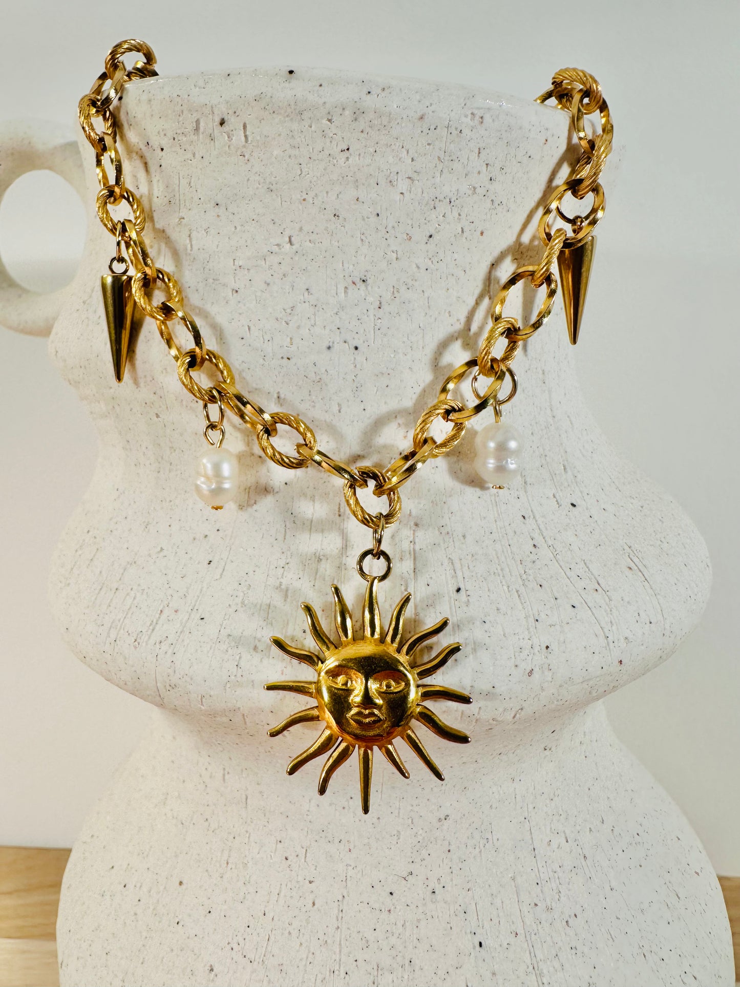 COLLIER CHARMS avec chaine Saturne