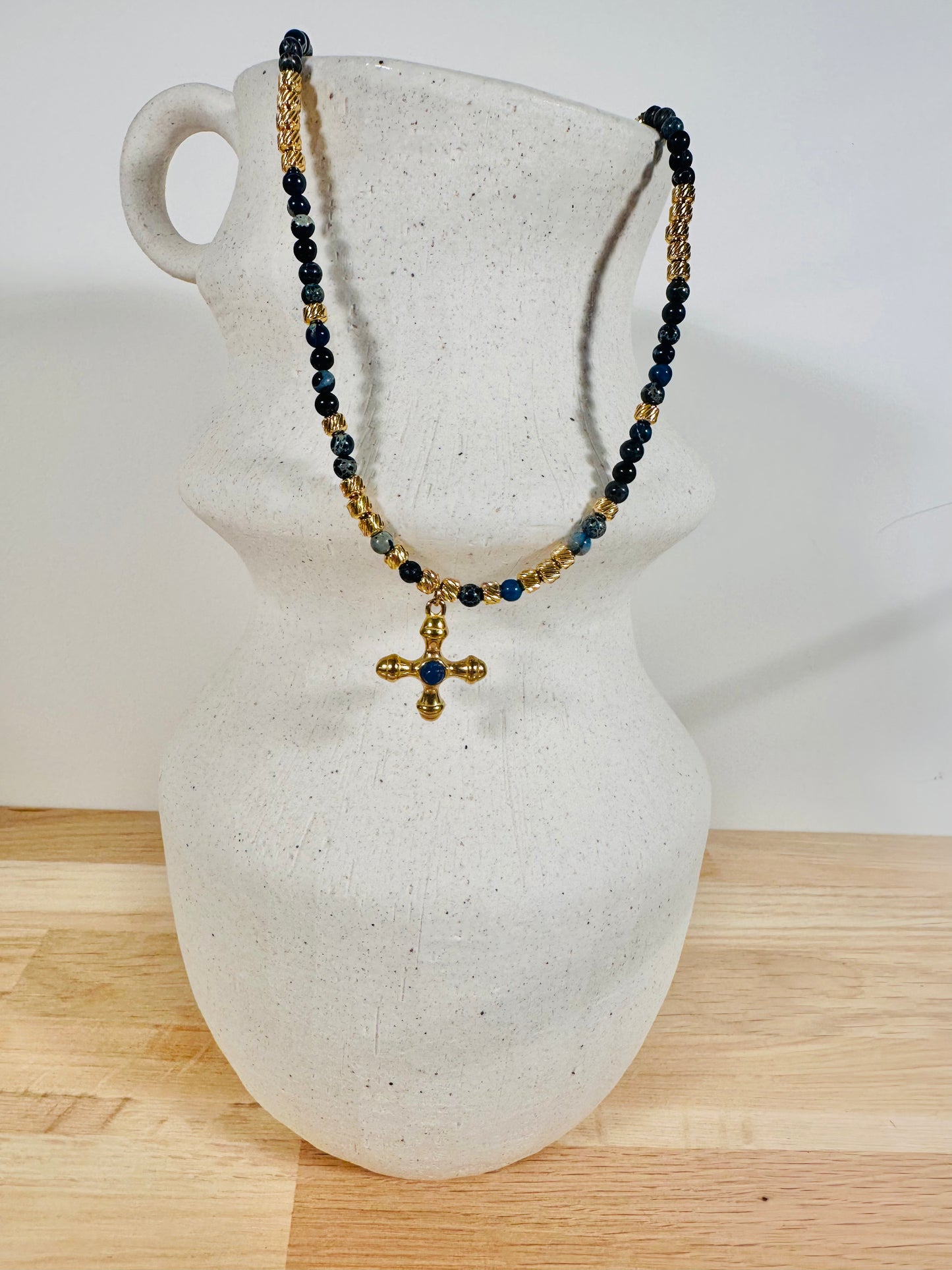 COLLIER CHARMS avec Pierre Madrid