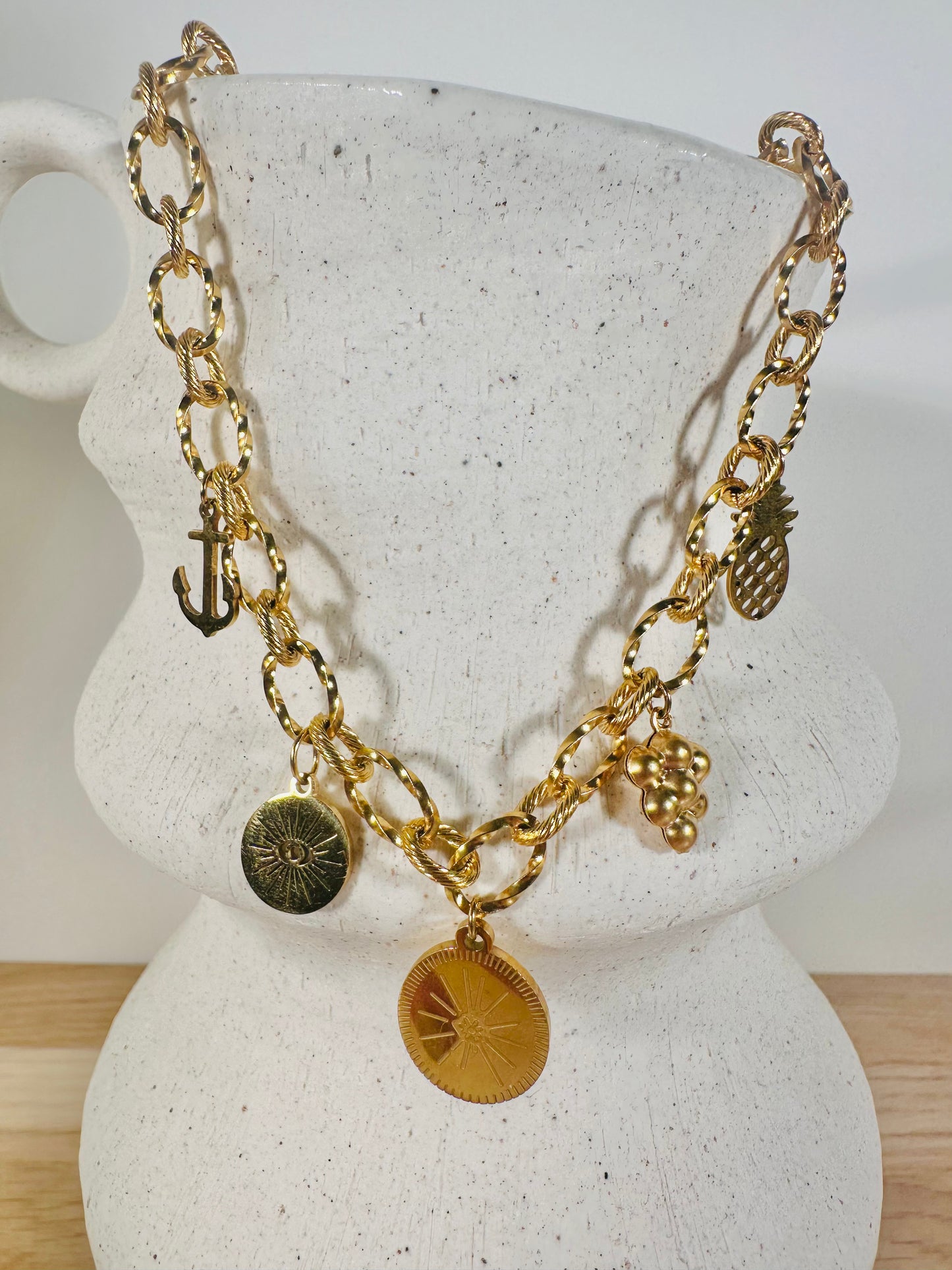 COLLIER CHARMS avec chaine Saturne