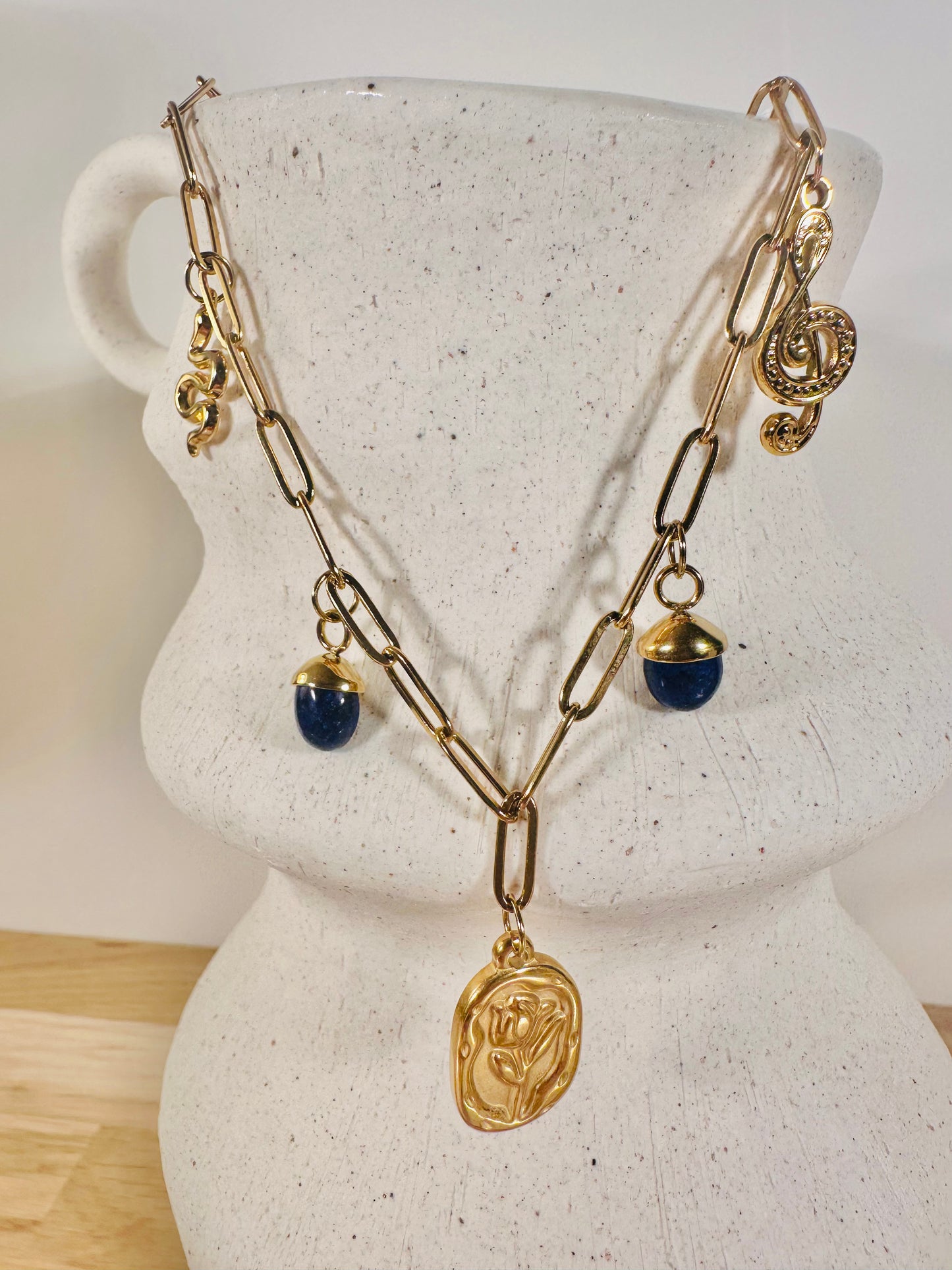 COLLIER CHARMS avec chaine Capricorne